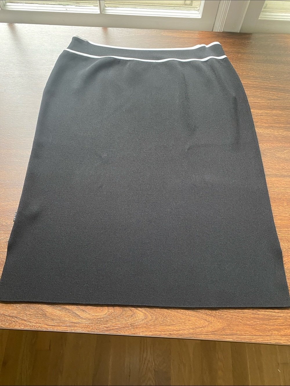 BCBGMaxAzria Black Pencil Skirt with White Waist Trim